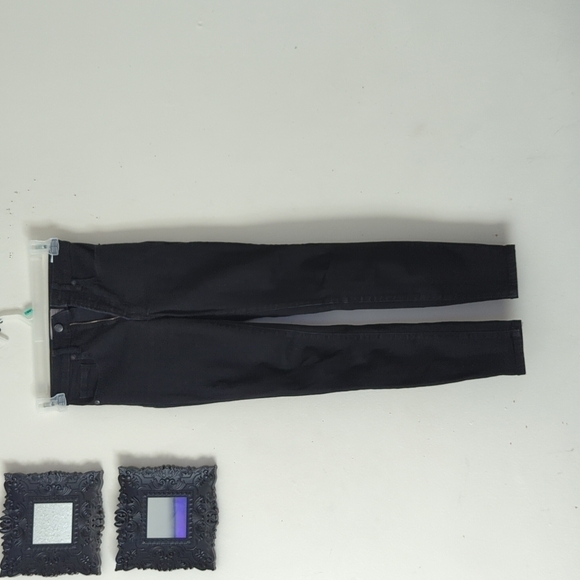 Everlane HIgh Rise Skinny Jeans - Picture 6 of 14